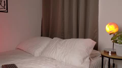 Selene Nova online show from 02/18/26, 10:17