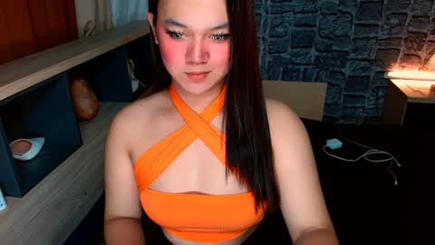 Snapshot of selenesantiago chatting on 12/20/24, 06:45 joan online show from 12/20/24, 06:45