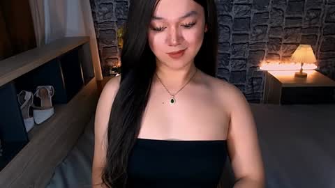 Snapshot of selenesantiago chatting on 01/26/25, 09:51 joan online show from 01/26/25, 09:51