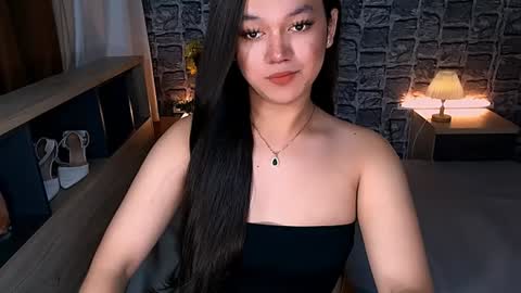 Snapshot of selenesantiago chatting on 01/27/25, 01:05 joan online show from 01/27/25, 01:05