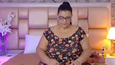 Selenna Cooper online show from 02/11/26, 11:37