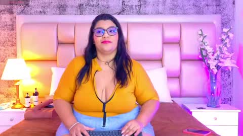 Selenna Cooper online show from 02/28/26, 11:44