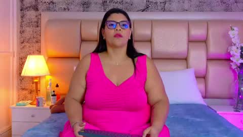 Selenna Cooper online show from 04/14/26, 11:38