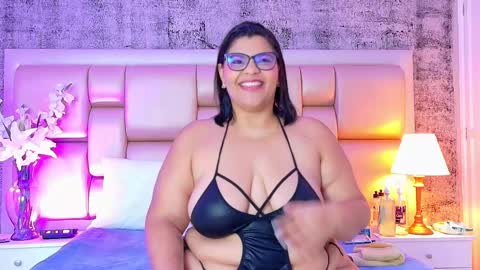 Selenna Cooper online show from 06/02/26, 11:56