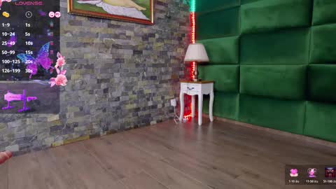 Selen online show from 02/26/26, 08:19