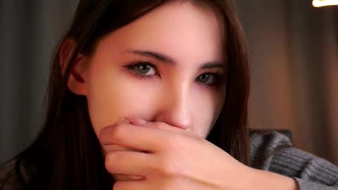 Elizabeth online show from 11/24/25, 03:12