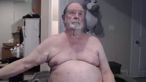 selkie2s online show from 10/14/25, 05:41