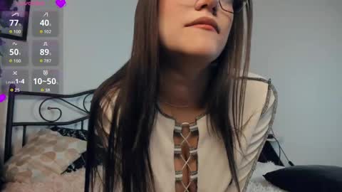 Julia online show from 05/29/26, 07:17