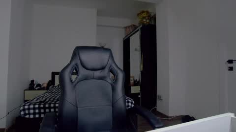Snapshot of sellena_angel chatting on 05/02/26, 09:09 sellena_angel online show from 05/02/26, 09:09