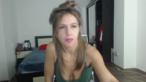 sellena_angels online show from 02/19/25, 07:16