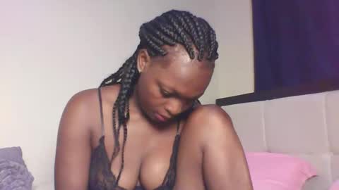 verah online show from 05/03/26, 04:51