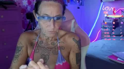 Snapshot of selvaggia_del_caribe chatting on 05/14/26, 06:58 Selvaggia Del Caribe online show from 05/14/26, 06:58