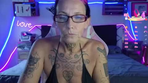 Snapshot of selvaggia_del_caribe chatting on 05/28/26, 06:49 Selvaggia Del Caribe online show from 05/28/26, 06:49