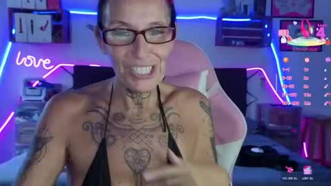 Selvaggia Del Caribe online show from 06/12/26, 05:45