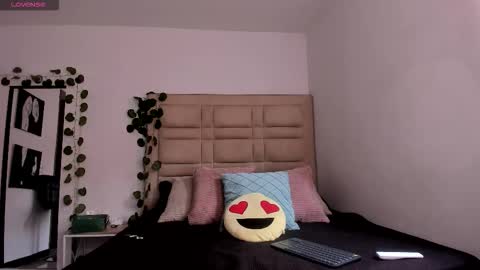 Selyn online show from 02/19/26, 12:45