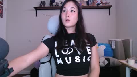 Sen online show from 10/17/25, 03:42