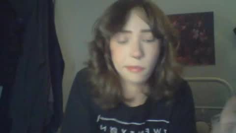 goddess esme  online show from 10/25/25, 11:43