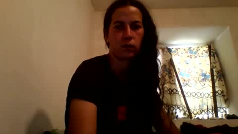 sendiarayl online show from 09/10/25, 10:59