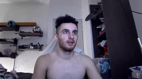 PAJACONTROL online show from 10/18/25, 06:30