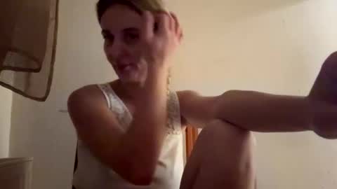 Snapshot of sennya_hayes chatting on 10/30/25, 09:15 Sennya online show from 10/30/25, 09:15