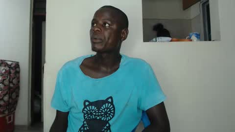 Snapshot of sensation_2 chatting on 02/10/26, 02:15 Charles online show from 02/10/26, 02:15