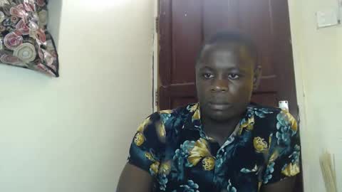 Snapshot of sensation_2 chatting on 02/26/26, 09:19 Charles online show from 02/26/26, 09:19