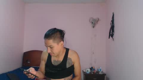 Snapshot of senshiboy666 chatting on 01/17/25, 12:42 Your Boys online show from 01/17/25, 12:42