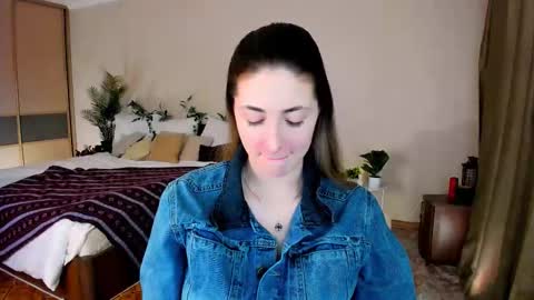 sensitiveheartt online show from 01/17/26, 03:44