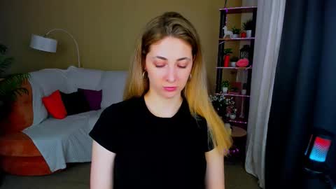 sensitiveheartt online show from 03/11/26, 11:27