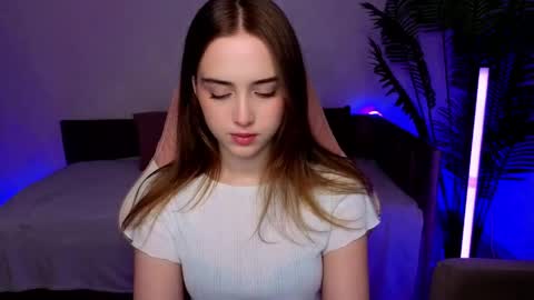 Emily  online show from 04/17/26, 08:28