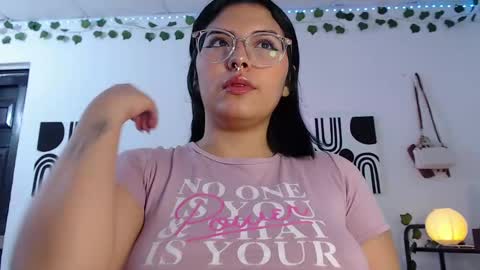 Camille and sophie online show from 03/03/25, 12:37