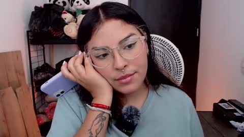 Camille and sophie online show from 09/15/25, 03:12