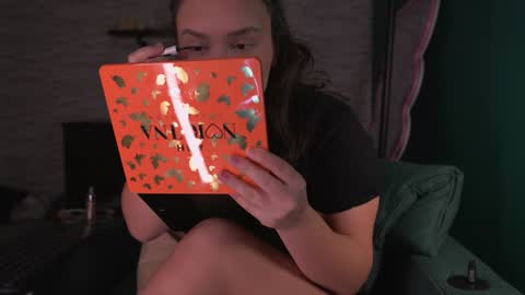 Jasmine online show from 01/20/25, 09:03