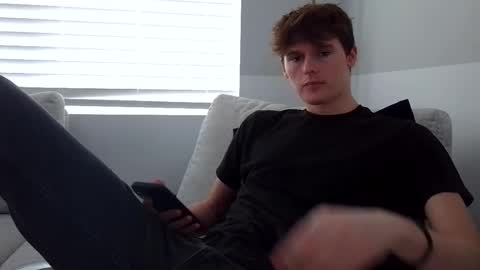 Cam online show from 12/08/24, 09:41