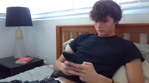 Cam online show from 02/05/25, 08:57