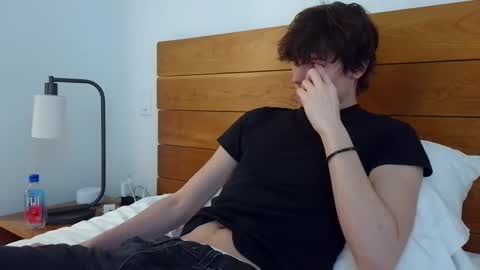 Cam online show from 02/25/25, 07:25