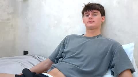 Cam online show from 10/08/25, 07:00