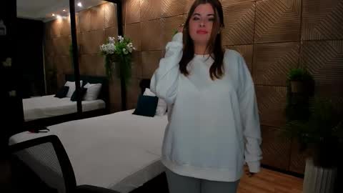 Becca online show from 10/17/25, 01:53