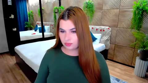 Snapshot of sensualcharisma chatting on 06/07/26, 04:11 Becca online show from 06/07/26, 04:11