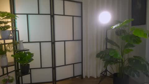 Snapshot of sensualcherry_ chatting on 01/31/25, 11:45 Maria- OF sensual bee online show from 01/31/25, 11:45