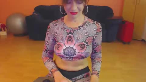 sensualmyra online show from 04/29/26, 02:10