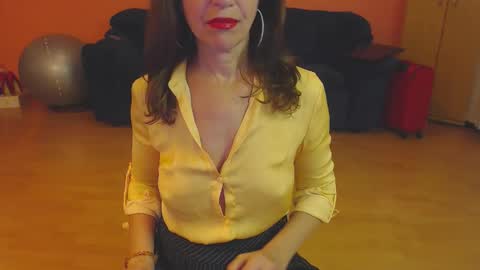 sensualmyra online show from 05/01/26, 11:59