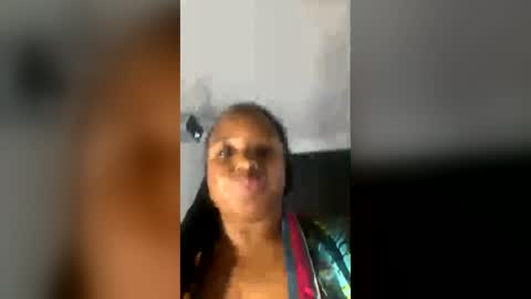 Snapshot of sensualprima chatting on 06/27/26, 12:33 sensualprima online show from 06/27/26, 12:33