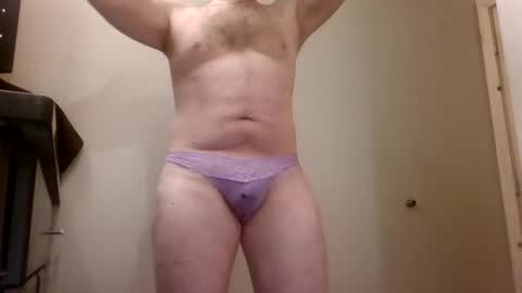 Snapshot of sensualuncut4u4fun chatting on 05/27/26, 06:49 sensualuncut4u4fun online show from 05/27/26, 06:49