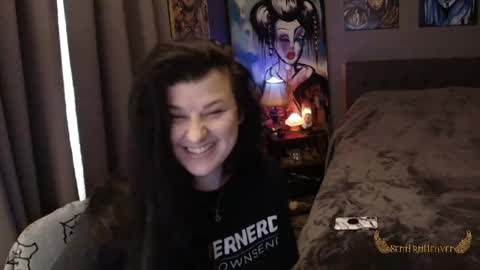 Snapshot of sentfrmheaven chatting on 05/03/26, 12:11 Tara online show from 05/03/26, 12:11