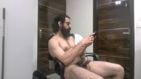 Snapshot of sentientarjun chatting on 10/31/25, 08:54 Sentient Being online show from 10/31/25, 08:54