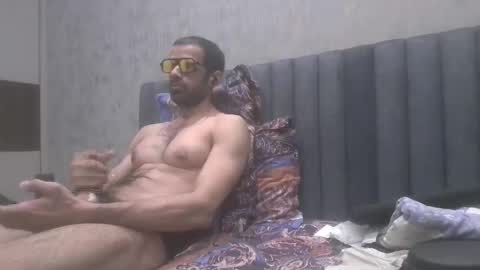 Snapshot of sentientarjun chatting on 05/16/26, 07:23 Sentient Being online show from 05/16/26, 07:23
