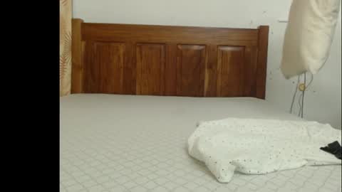 Anne online show from 04/13/26, 04:51