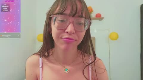 serafina_ online show from 01/17/25, 12:31