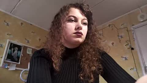 Snapshot of serafinayurick chatting on 02/01/26, 08:46 May online show from 02/01/26, 08:46